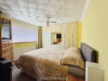 3 bedroom Semi-detached house for sale in Wike Gate Road, Doncaster, Doncaster, DN8