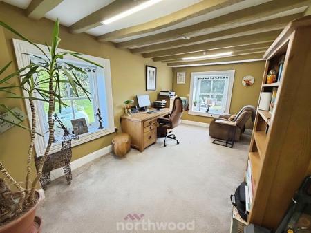 4 bedroom Detached house for sale in Main Street, Reedness, Goole, DN14
