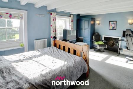 4 bedroom Detached house for sale in Main Street, Reedness, Goole, DN14