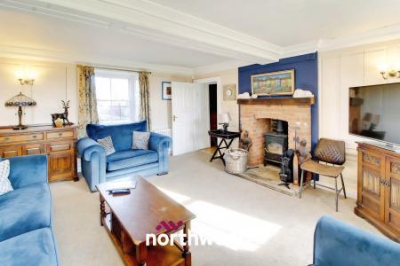 4 bedroom Detached house for sale in Main Street, Reedness, Goole, DN14