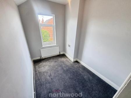 3 bedroom Terraced House for sale in Upper Kenyon Street, Thorne, Doncaster, DN8