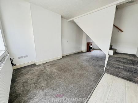 3 bedroom Terraced House for sale in Upper Kenyon Street, Thorne, Doncaster, DN8