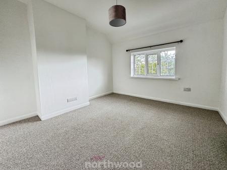 3 bedroom Semi-detached house for sale in Park Road, Moorends, Doncaster, DN8
