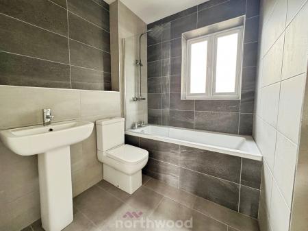 2 bedroom Terraced House to let in The Old Vicarage, Thorne, Doncaster, DN8