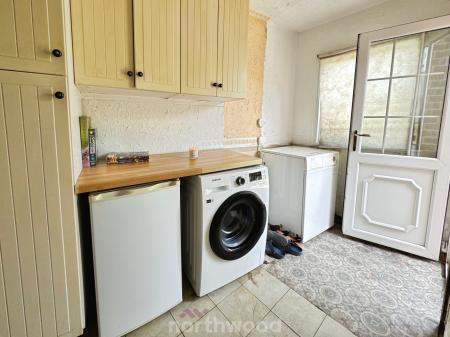 4 bedroom Detached house for sale in Main Street, Reedness, Goole, DN14