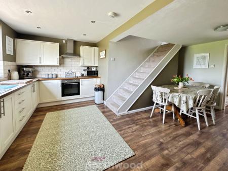 4 bedroom Detached house for sale in Main Street, Reedness, Goole, DN14