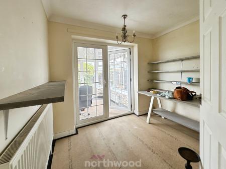 3 bedroom Detached bungalow for sale in Newfield Avenue, Moorends, Doncaster, DN8