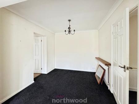 3 bedroom Detached bungalow for sale in Newfield Avenue, Moorends, Doncaster, DN8