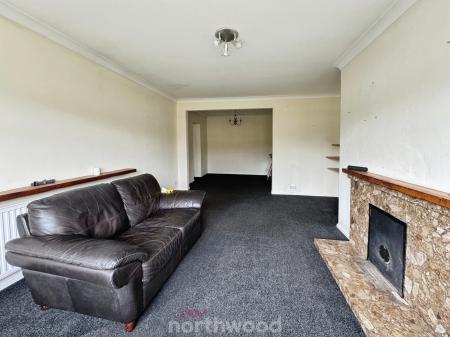 3 bedroom Detached bungalow for sale in Newfield Avenue, Moorends, Doncaster, DN8