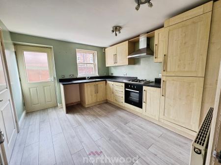 3 bedroom Terraced House to let in Stonegate, Thorne, Doncaster, DN8