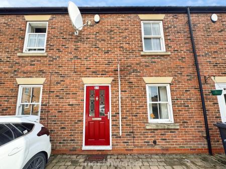 3 bedroom Terraced House to let in Stonegate, Thorne, Doncaster, DN8