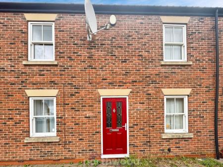 3 bedroom Terraced House to let in Stonegate, Thorne, Doncaster, DN8