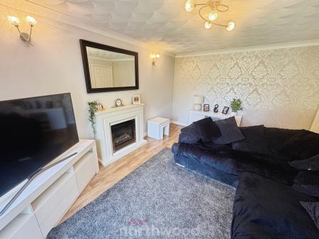 4 bedroom Detached house for sale in Bryson Close, Thorne, Doncaster, DN8