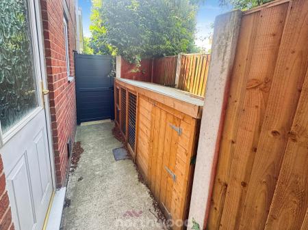 4 bedroom Detached house for sale in Bryson Close, Thorne, Doncaster, DN8