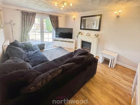 4 bedroom Detached house for sale in Bryson Close, Thorne, Doncaster, DN8