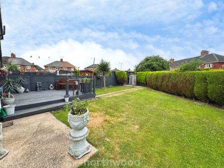 3 bedroom Semi-detached house for sale in Geneva Square, Moorends, Doncaster, DN8