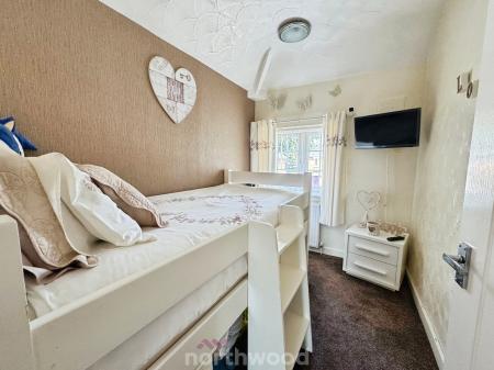 3 bedroom Semi-detached house for sale in Alexandra Road, Moorends, Doncaster, DN8