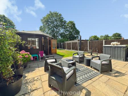 3 bedroom Semi-detached house for sale in Alexandra Road, Moorends, Doncaster, DN8