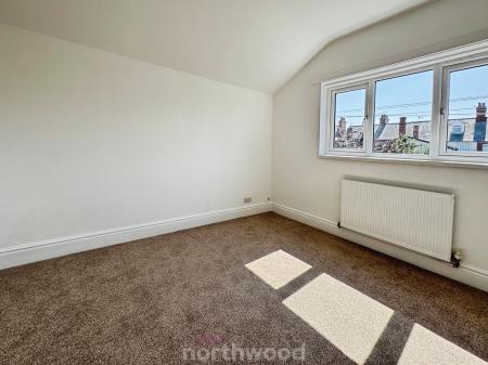 4 bedroom Terraced House to let in Fountayne Street, Goole, DN14