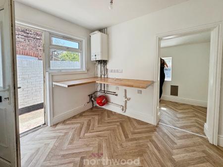 4 bedroom Terraced House to let in Fountayne Street, Goole, DN14