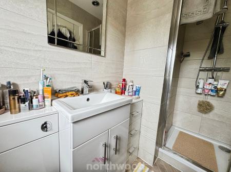 3 bedroom Detached house for sale in Union Road, Thorne, Doncaster, DN8