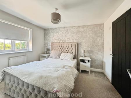 4 bedroom Terraced House for sale in Wharf Crescent, Thorne, Doncaster, DN8