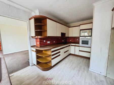 3 bedroom Terraced House for sale in Foxhill Road, Thorne, DN8