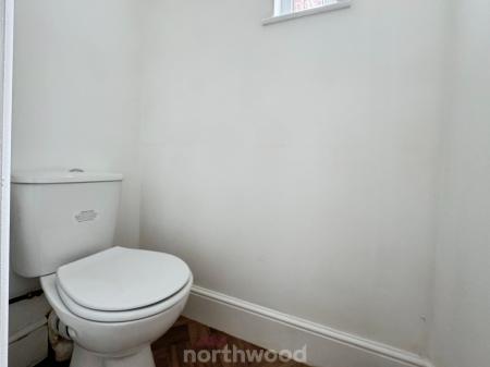 3 bedroom Semi-detached house for sale in Grange Grove, Moorends, Doncaster, DN8