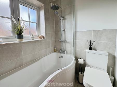 5 bedroom Link detached house for sale in Wharf Crescent, Thorne, Doncaster, DN8