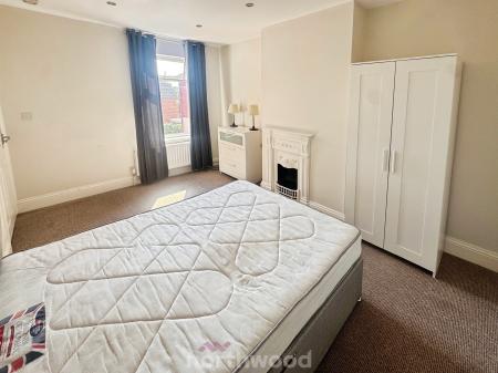 1 bedroom House share to let in North Eastern Road, Thorne, Doncaster, DN8