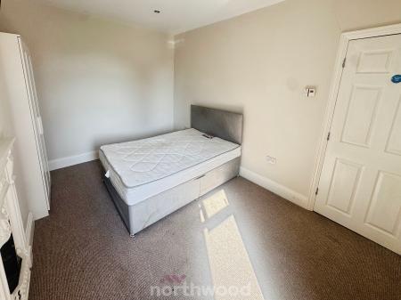 1 bedroom House share to let in North Eastern Road, Thorne, Doncaster, DN8
