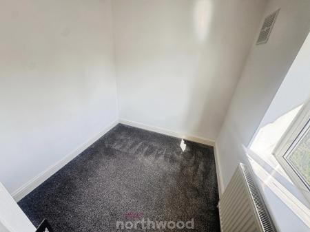 3 bedroom Terraced House to let in South Road, Moorends, Doncaster, DN8