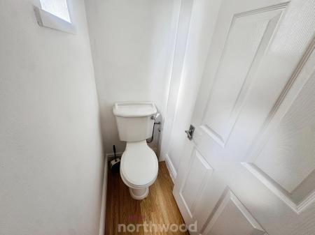 3 bedroom Terraced House to let in South Road, Moorends, Doncaster, DN8