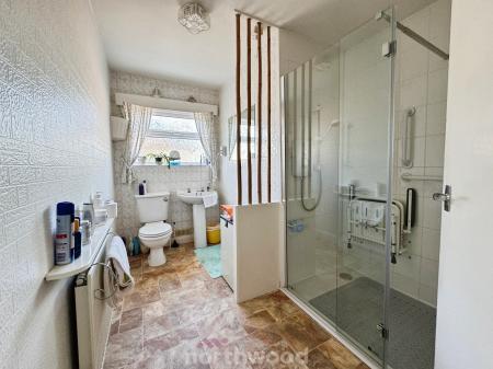 3 bedroom Semi-detached bungalow for sale in Park Crescent, Thorne, Doncaster, DN8