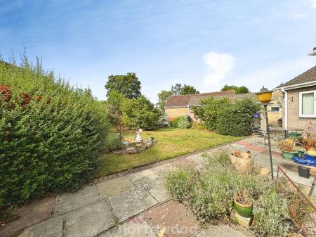 3 bedroom Semi-detached bungalow for sale in Park Crescent, Thorne, Doncaster, DN8