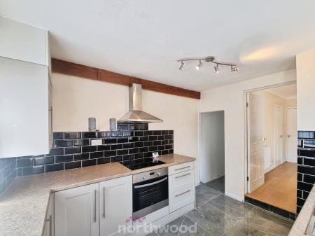 3 bedroom Terraced House to let in St Catherines Avenue, Balby, Doncaster, DN4