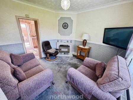 3 bedroom Semi-detached house for sale in Ellison Street, Thorne, Doncaster, DN8