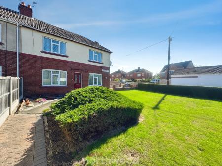 3 bedroom Semi-detached house for sale in Ellison Street, Thorne, Doncaster, DN8