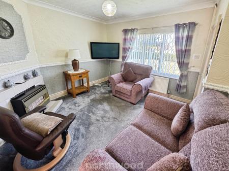 3 bedroom Semi-detached house for sale in Ellison Street, Thorne, Doncaster, DN8