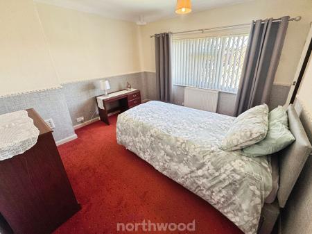 3 bedroom Semi-detached house for sale in Ellison Street, Thorne, Doncaster, DN8