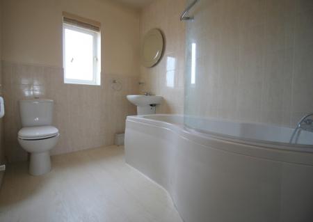 3 bedroom Terraced House to let in Dunstan Drive, Thorne, DN8