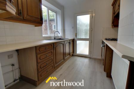 2 bedroom Semi-detached house to let in Pinfold Lane, Thorne, Doncaster, DN8