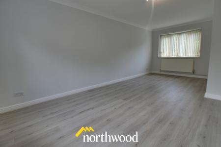 2 bedroom Semi-detached house to let in Pinfold Lane, Thorne, Doncaster, DN8