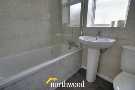 2 bedroom Semi-detached house to let in Pinfold Lane, Thorne, Doncaster, DN8