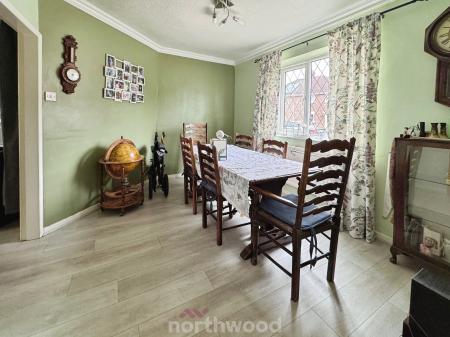 3 bedroom Semi-detached house for sale in Haig Road, Moorends, Doncaster, DN8