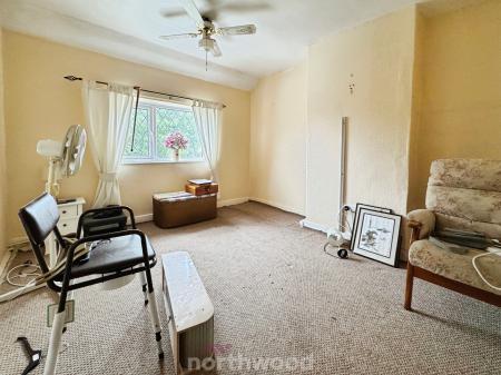 3 bedroom Semi-detached house for sale in Haig Road, Moorends, Doncaster, DN8