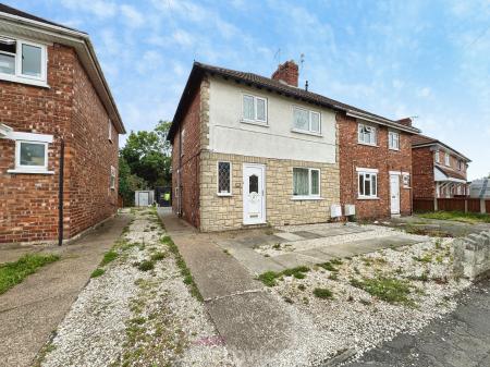 3 bedroom Semi-detached house for sale in Haig Road, Moorends, Doncaster, DN8