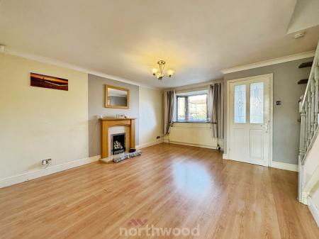 3 bedroom Semi-detached house to let in St Georges Road, Thorne, Doncaster, DN8