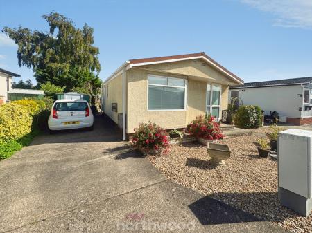2 bedroom Park home for sale in Palm Grove Court, Thorne, Doncaster, DN8