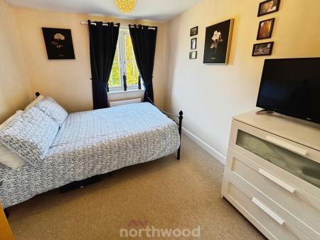 2 bedroom Apartment for sale in Lakeside Mews Fieldside, Thorne, Doncaster, DN8